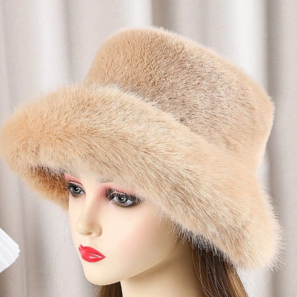 🆕 Plush Faux Fur Bucket Hat